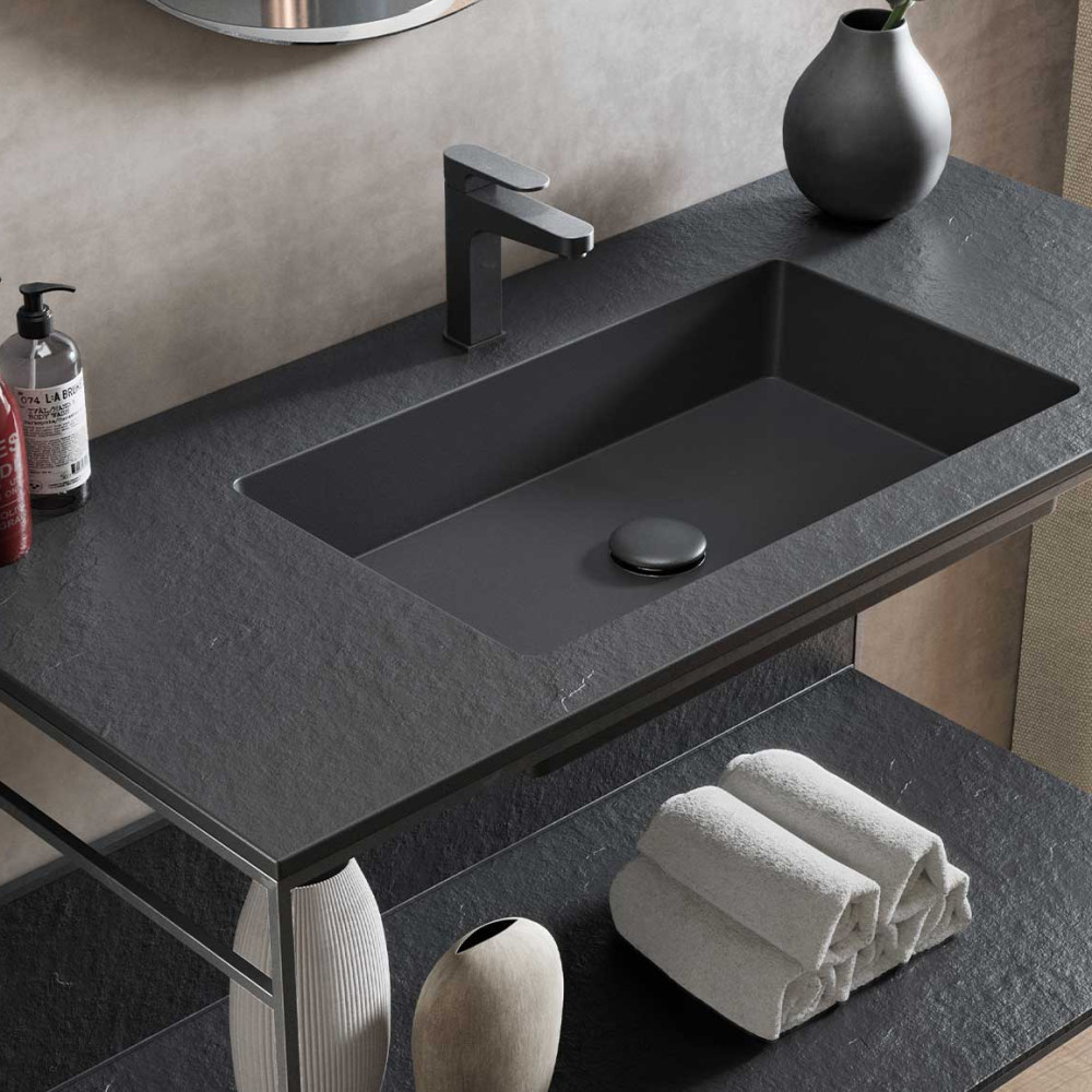 Trzy sposoby na połączenie czerni w łazience