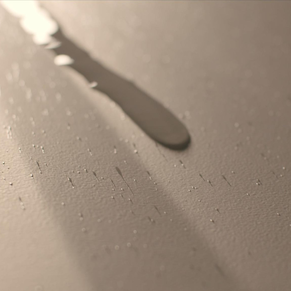 Pourquoi l’eau met-elle si longtemps à s’écouler du receveur de douche ?