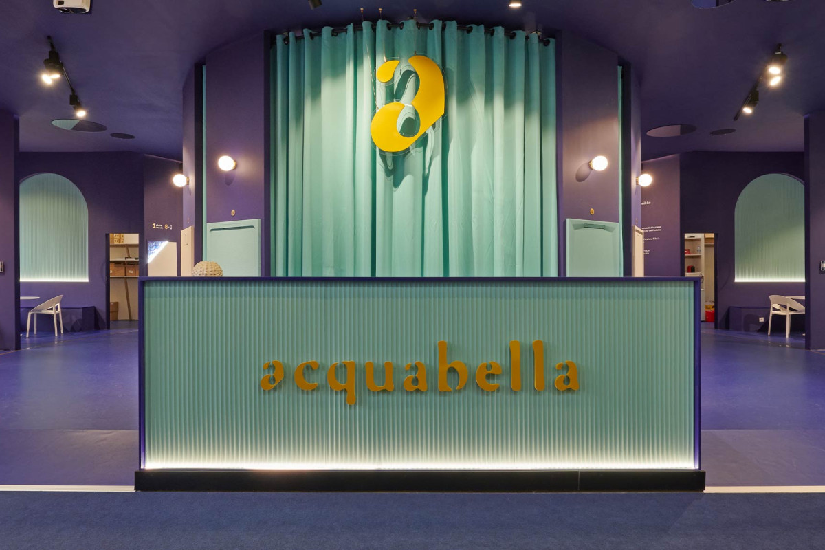 Acquabella Underwater